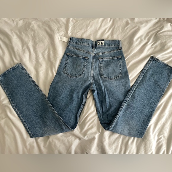 GAP Sky High Straight Leg Jeans - Picture 5 of 8